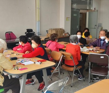 와글와글 우리동네 1단지 2022년 상반기 “독거노인정서지원 프로그램” 이미지